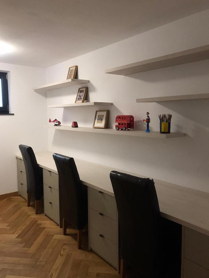 Sunny House Suceava Exterior foto